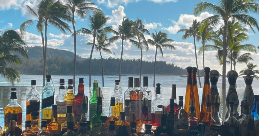 Best Bars & Restaurants with Live Music in Oahu
