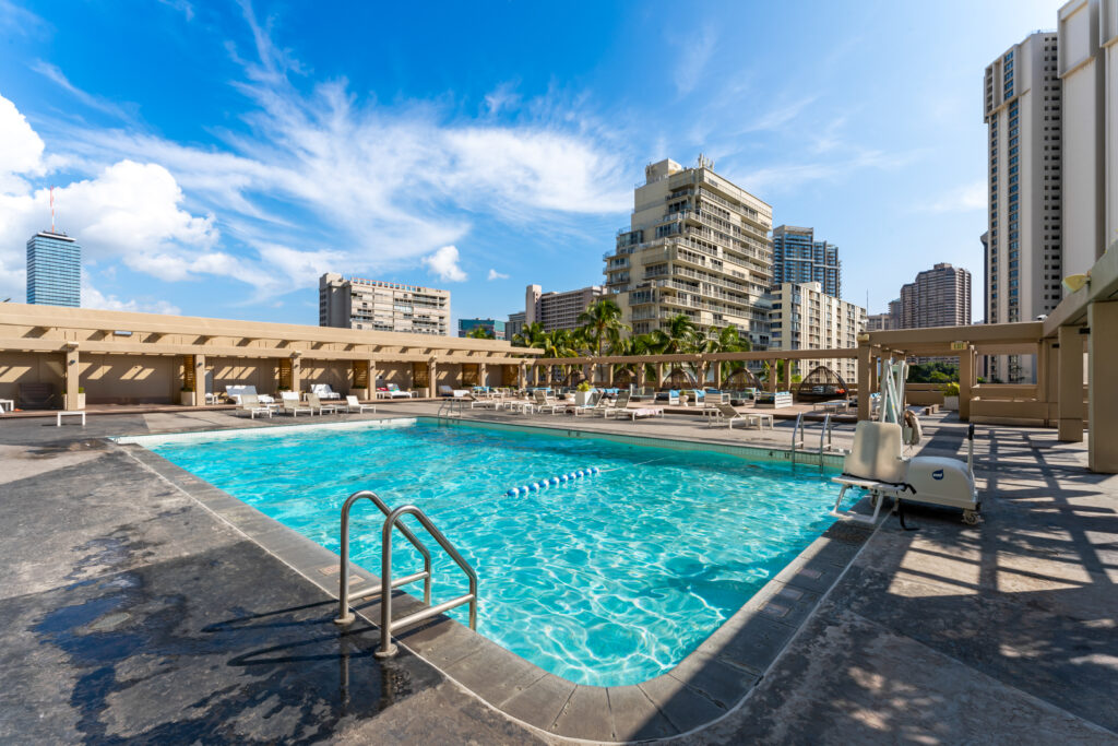Ala Moana Hotel Pool
