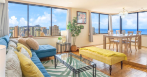 2 bedroom condo livingroom
